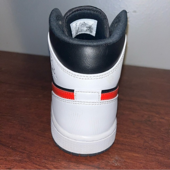 air jordan 1 black chile red. - Picture 5 of 6